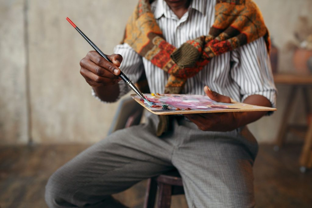 Contemporary artist biographies and creative journeys